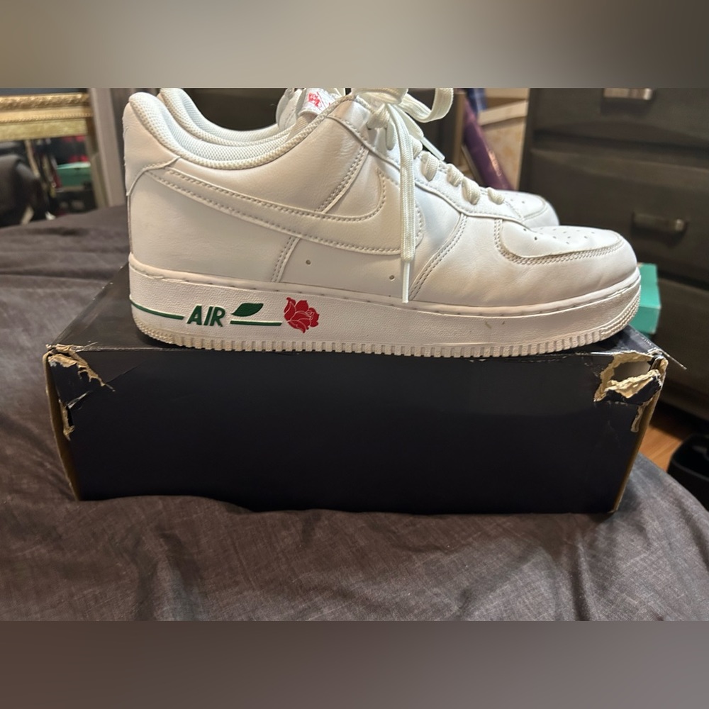 Rose 🌹 Air Forces - Picture 2 of 9